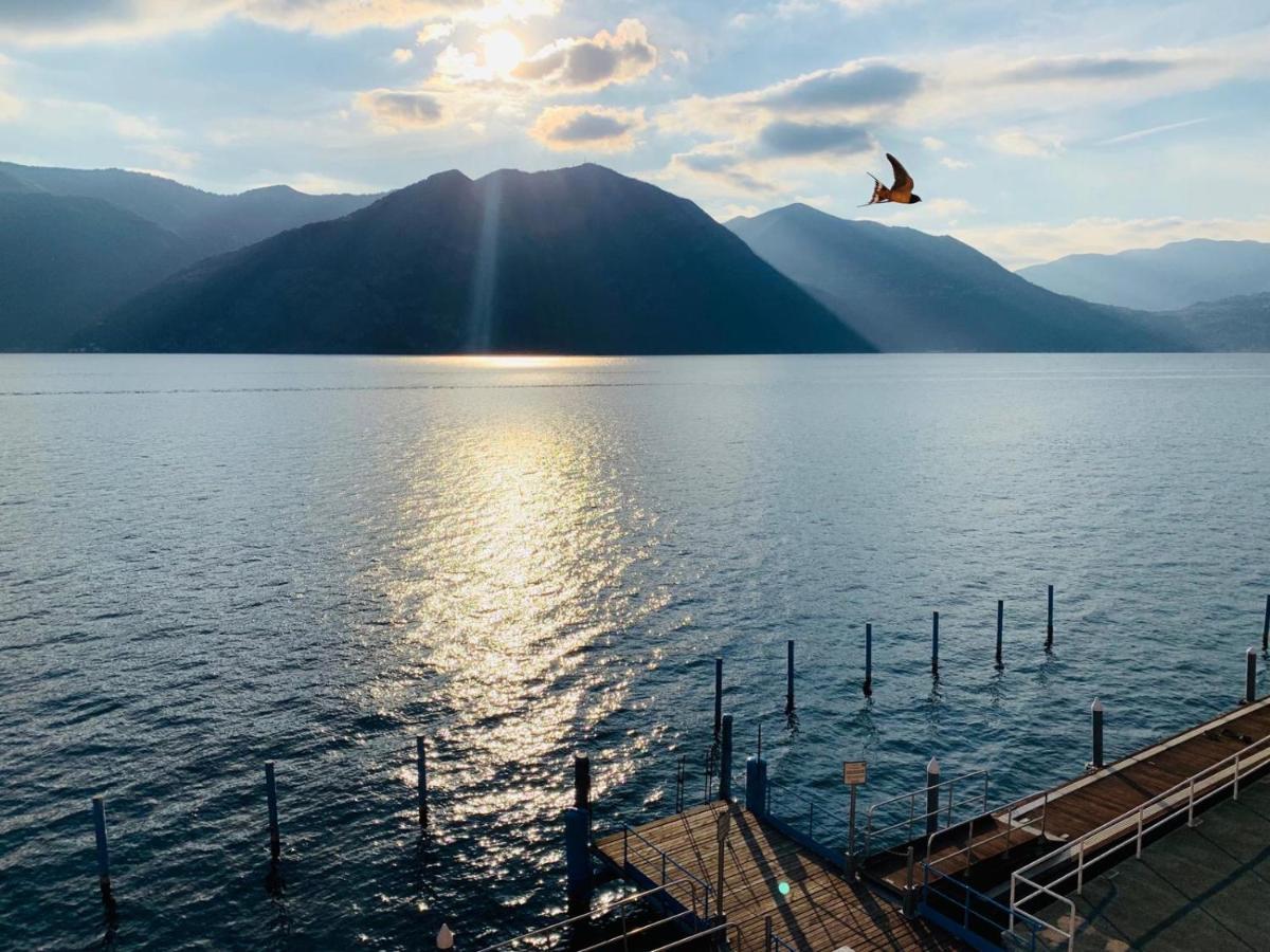 In Riva Al Lago Di Iseo Dependance Primo Piano Marone Buitenkant foto